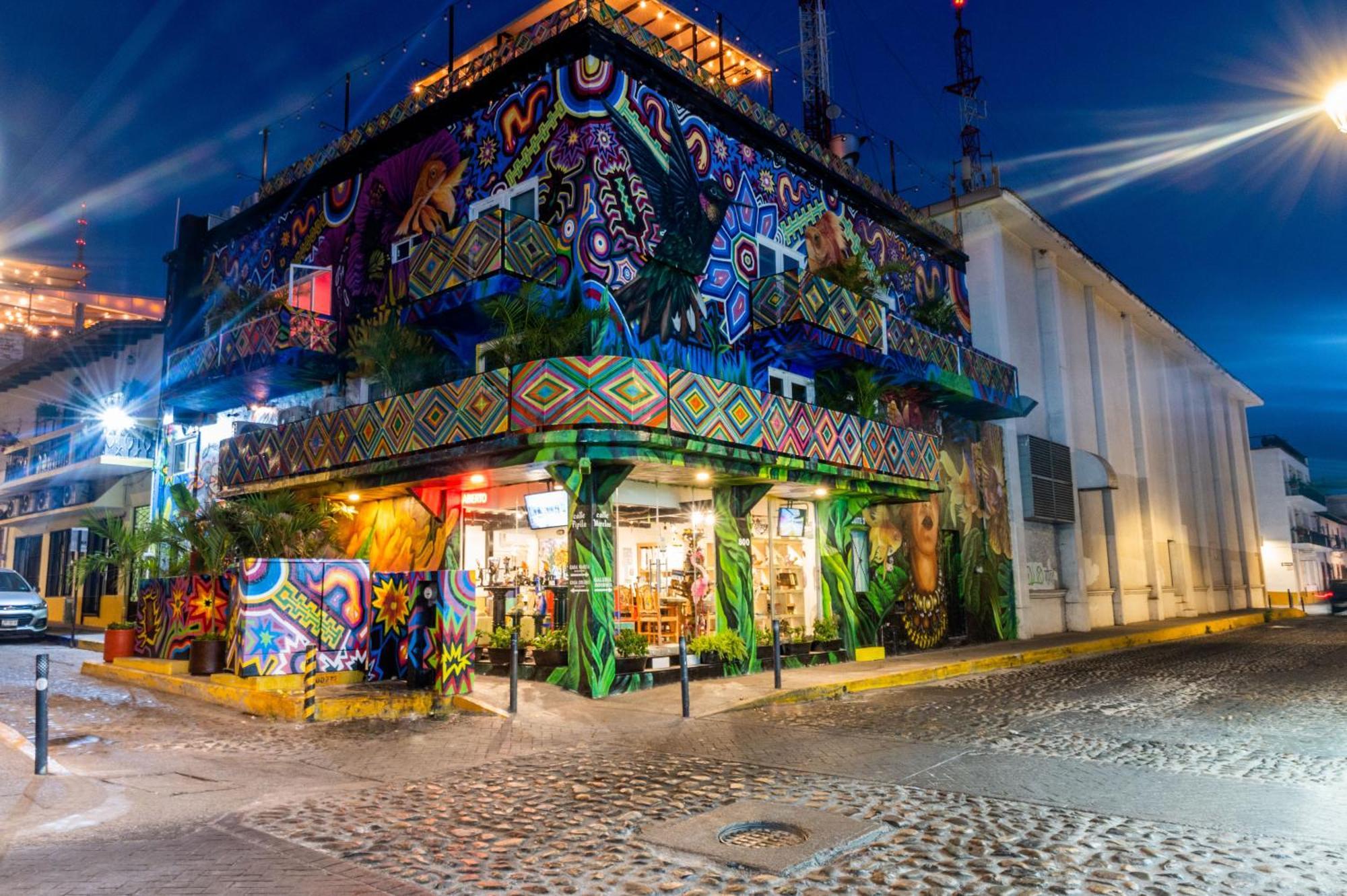 Casa Colibri Malecon Lejlighed Puerto Vallarta Eksteriør billede