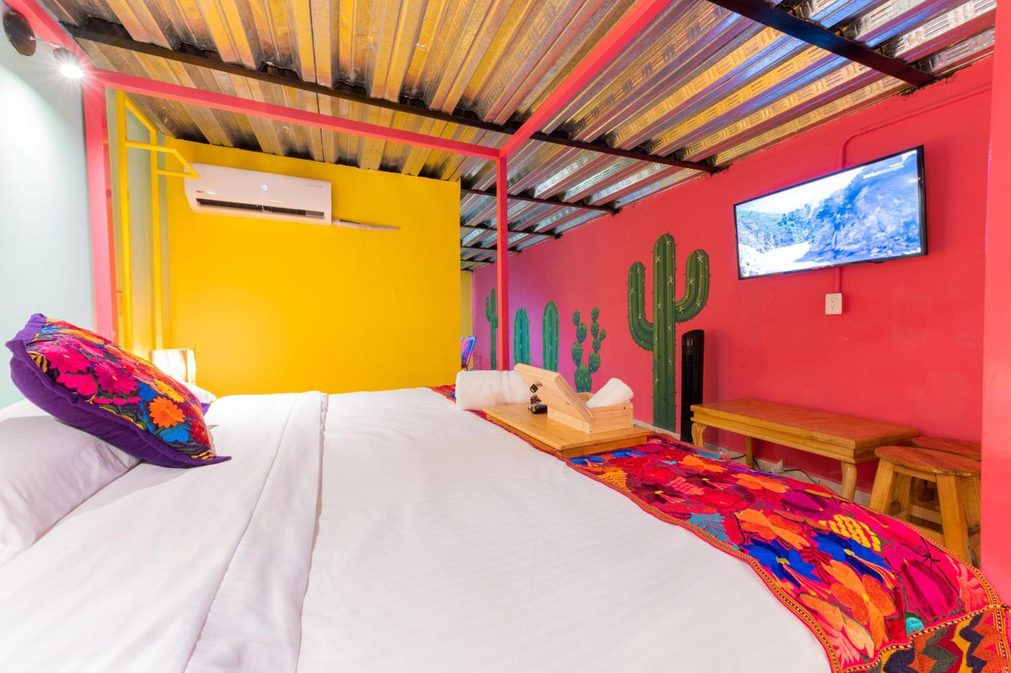 Casa Colibri Malecon Lejlighed Puerto Vallarta Eksteriør billede