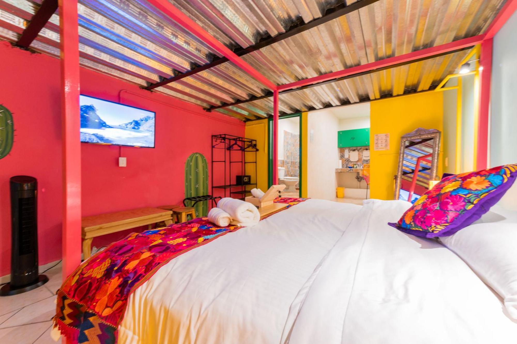 Casa Colibri Malecon Lejlighed Puerto Vallarta Eksteriør billede